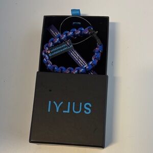 Red white and Blue Paracord Bracelet NWT